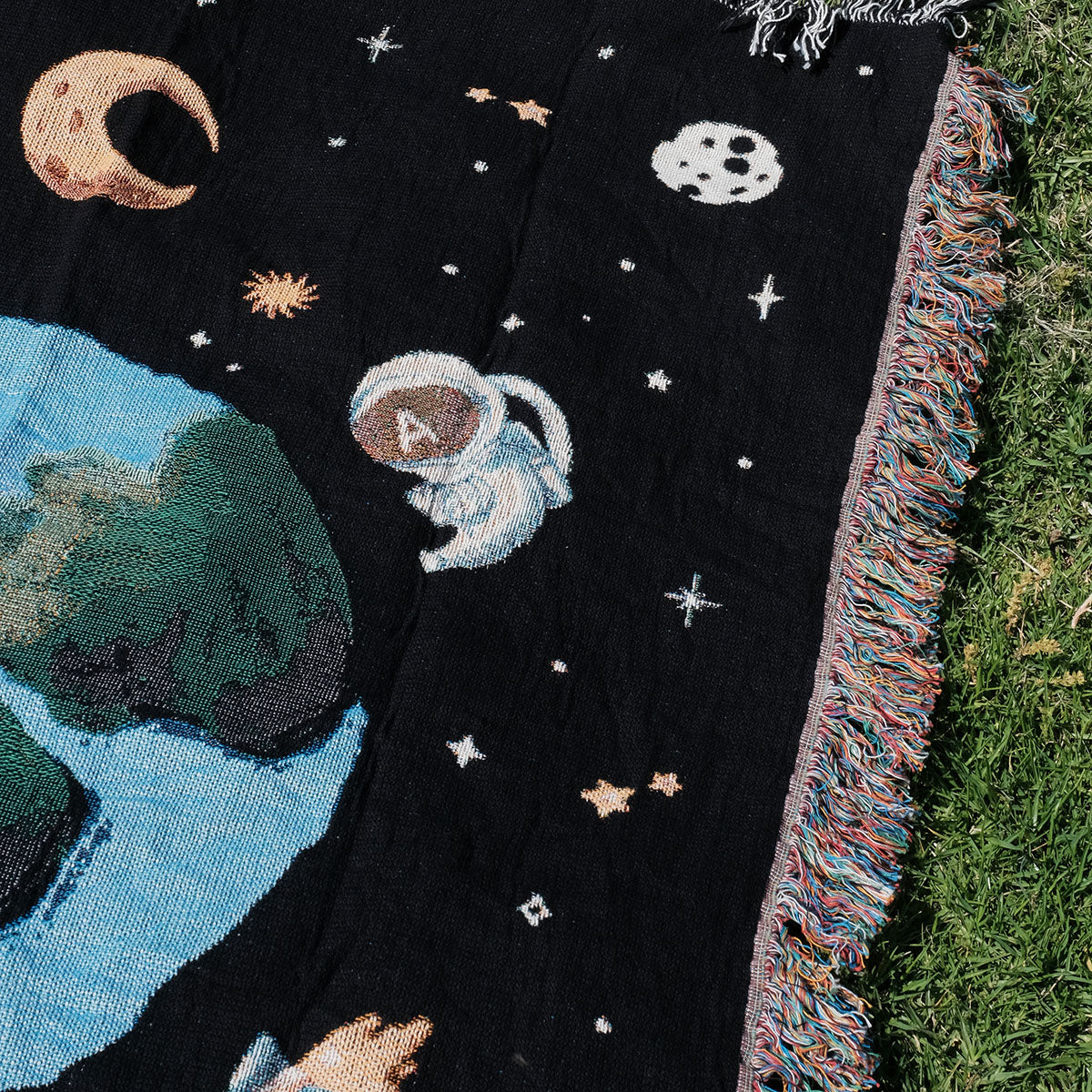 Couple Astronauts Outer Space Woven Blanket - Relatable Basic