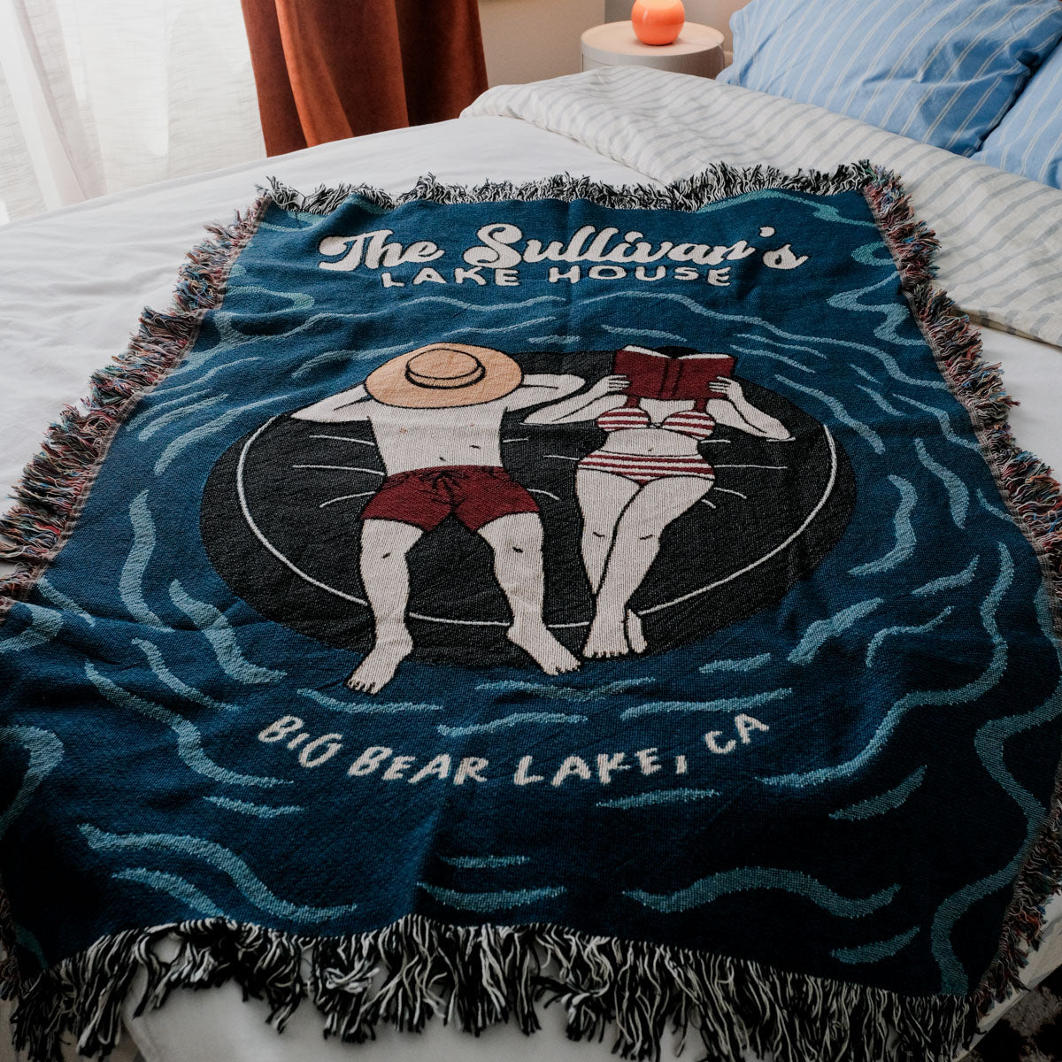 Personalized Lake House Woven Blanket – Relatable Basic