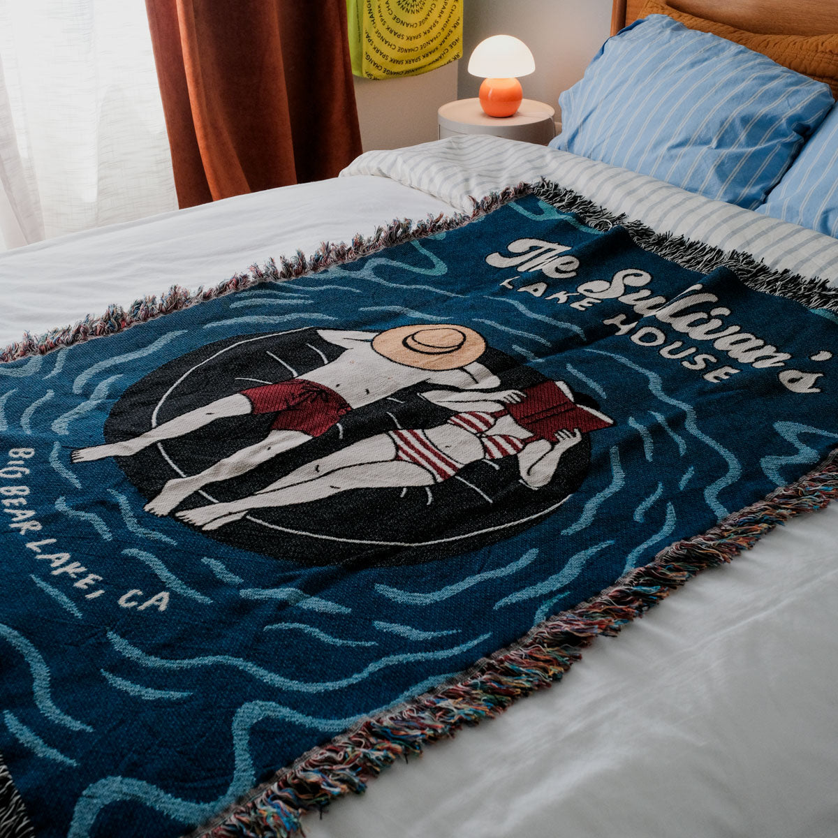 Personalized Lake House Woven Blanket – Relatable Basic
