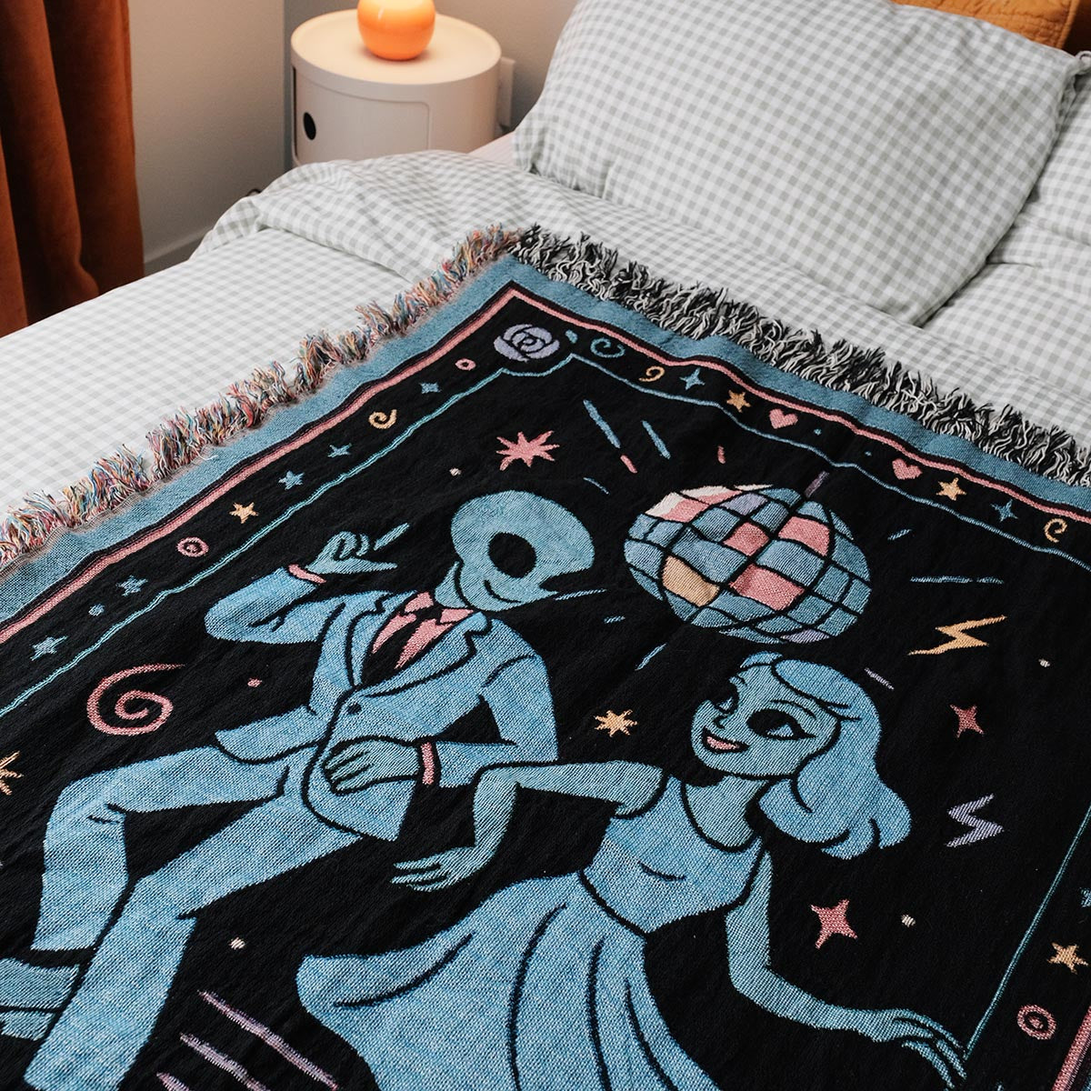 Personalized Dancing Aliens Couple Blanket