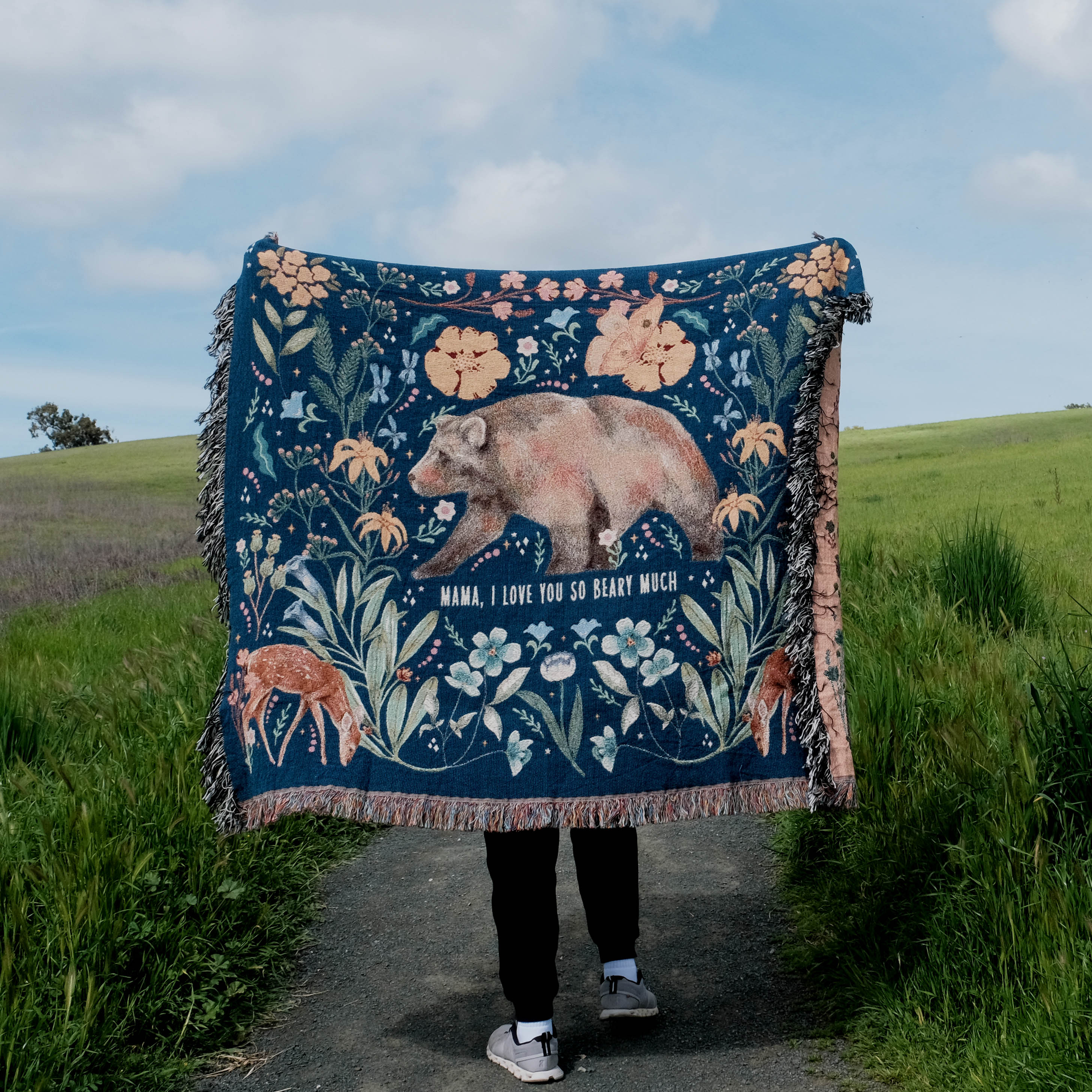 Personalized Wildflower Mama Bear Woven Throw Blanket - Relatable Basic