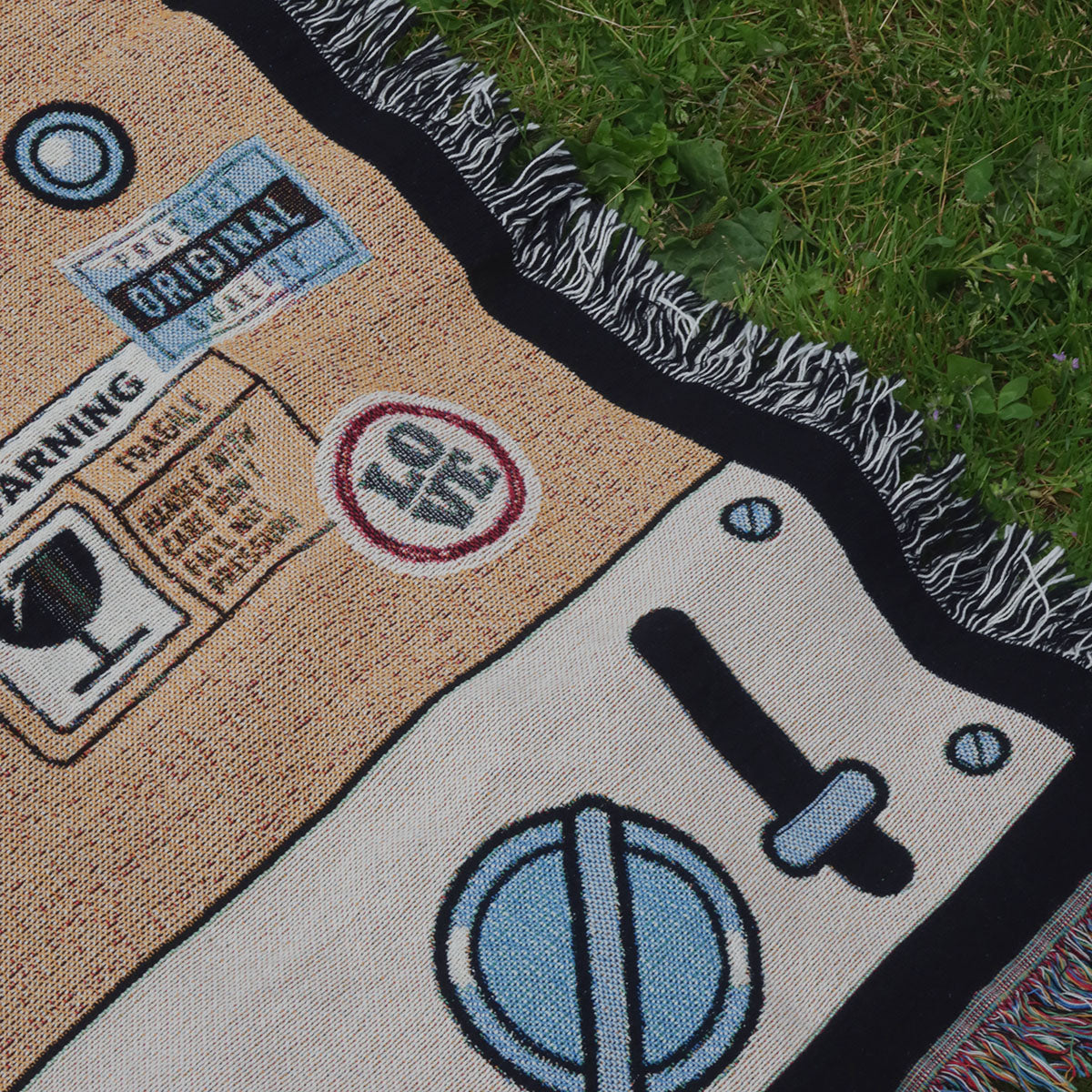 Personalized Record Player Couple Woven Blanket - Relatable Basic