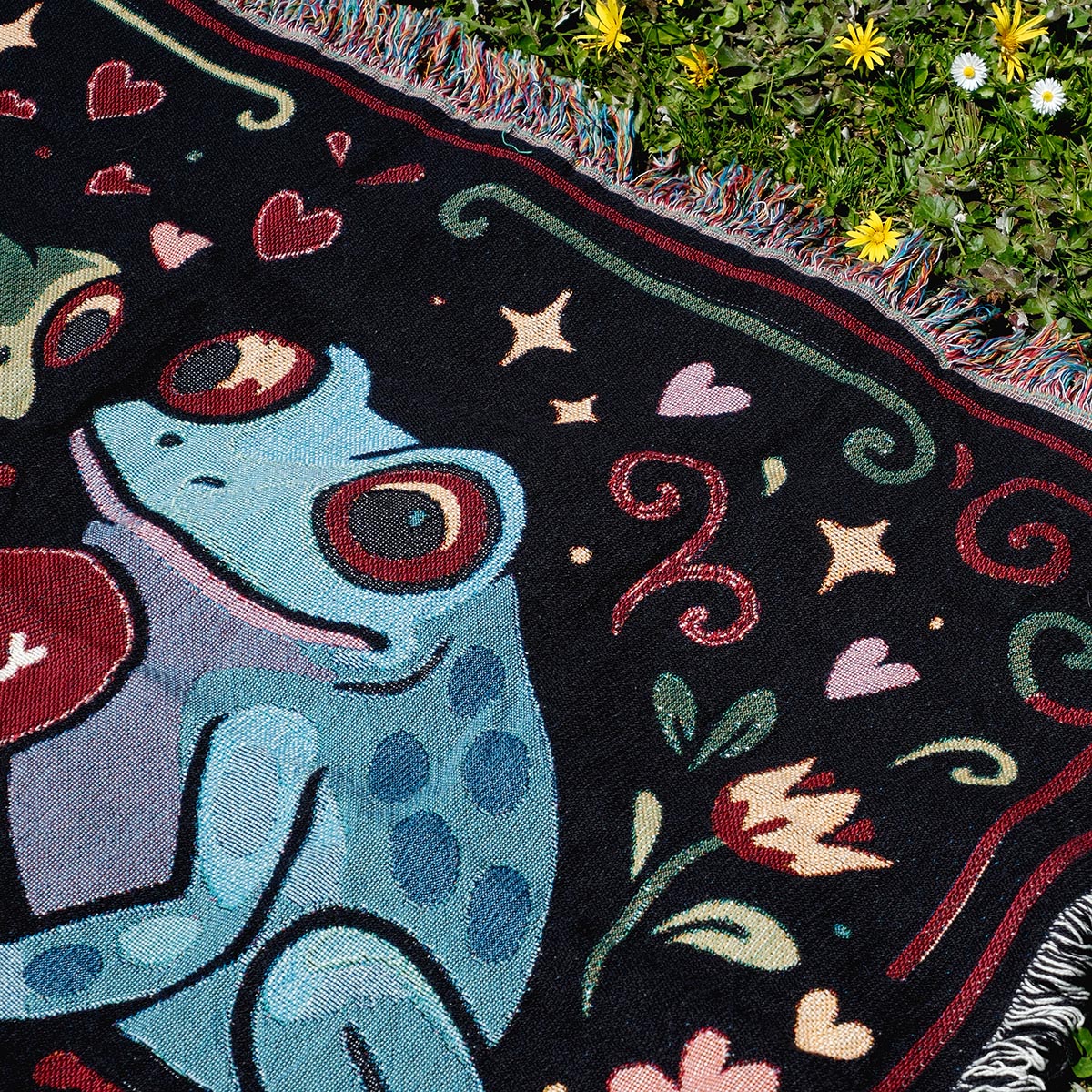 Two Frogs in Love Personalized Couple Woven Throw Blanket