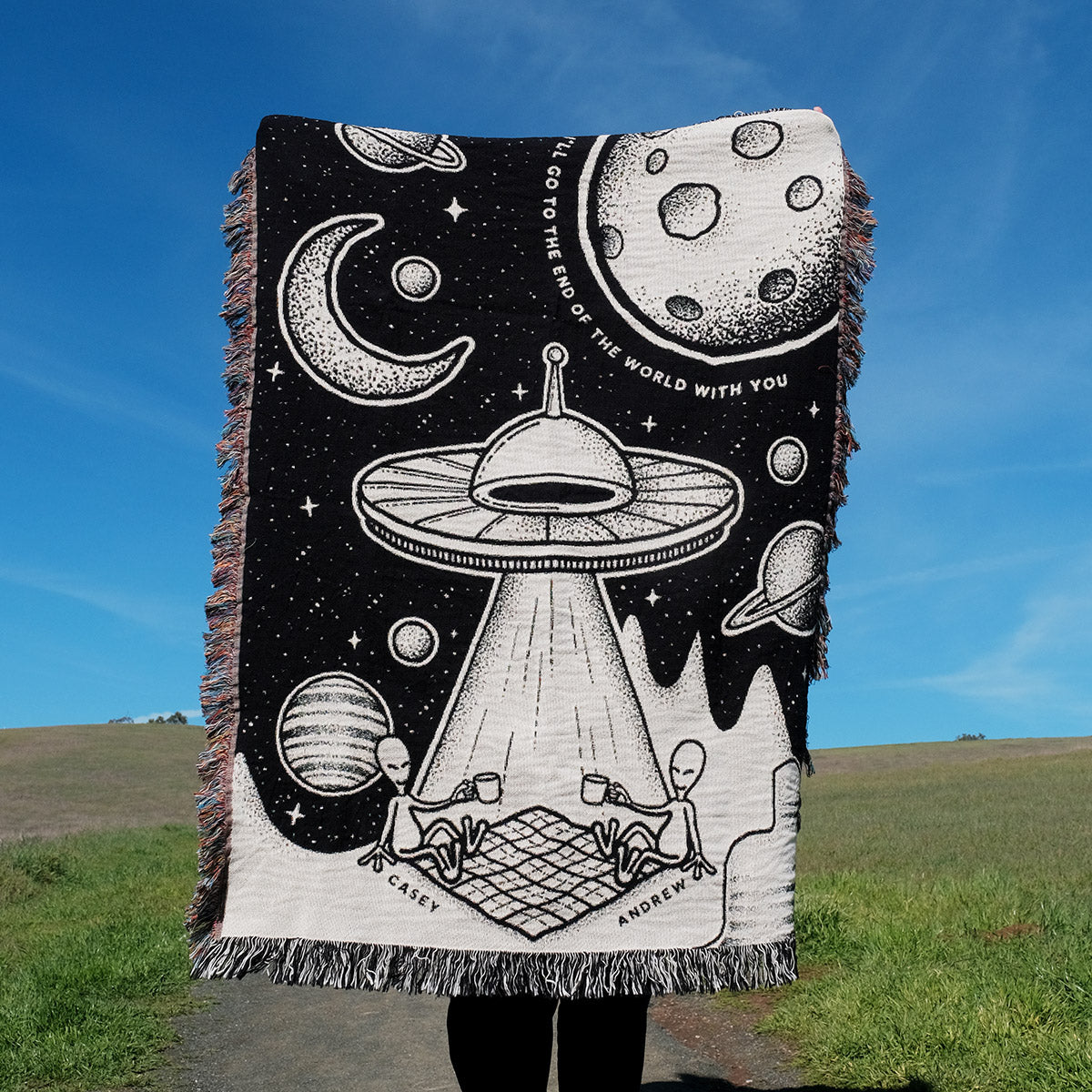 Personalized UFO Aliens Couple Woven Blanket - Relatable Basic