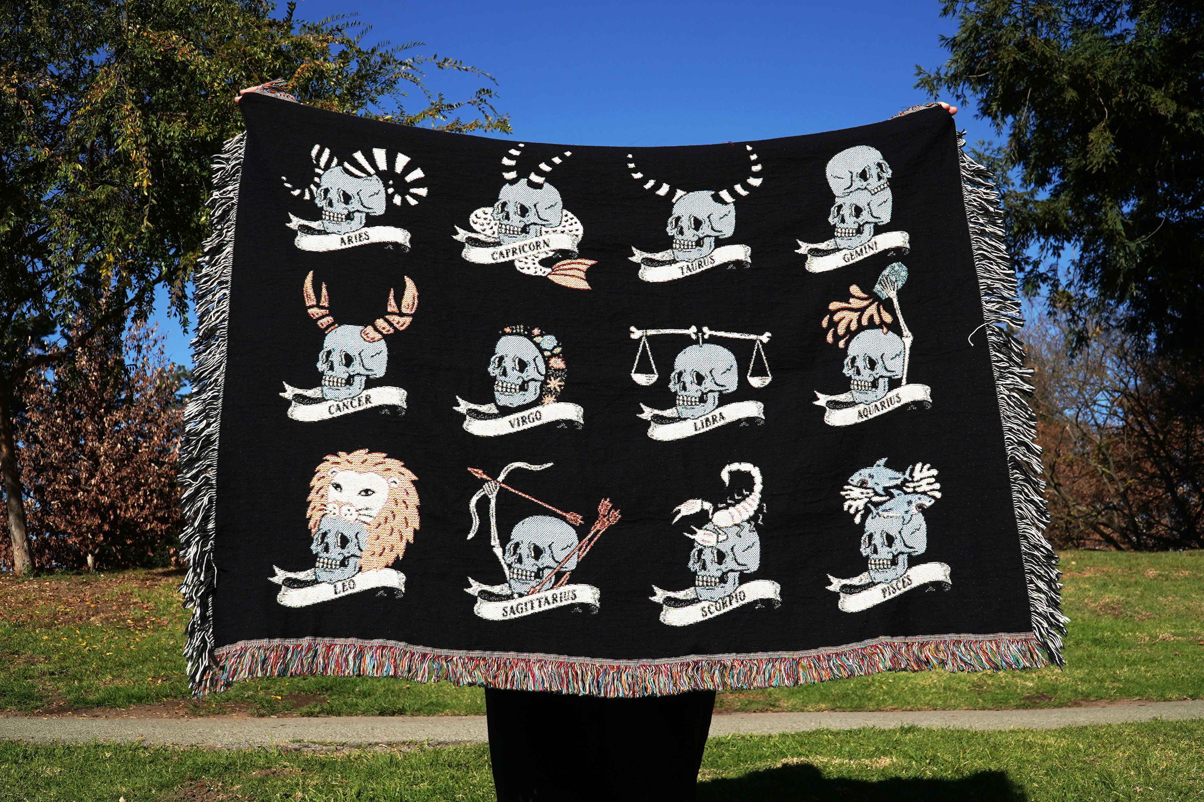Unleash the Power of Astrology with Personalized Zodiac Blankets