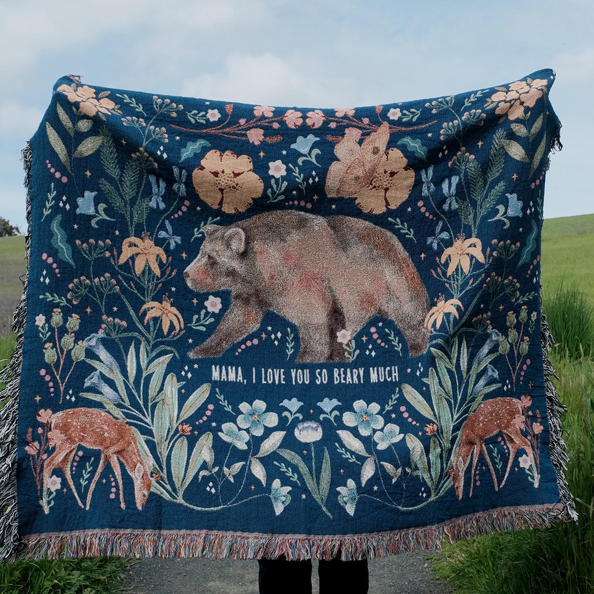 Personalized Wildflower Mama Bear Woven Blanket: A Heartfelt Mother's Day Gift