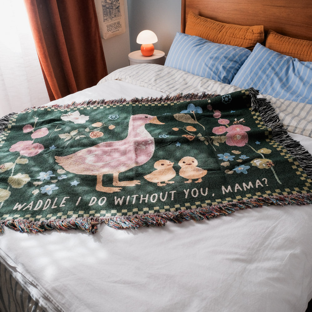 Personalized Mama Duck & Ducklings Blanket - Relatable Basic