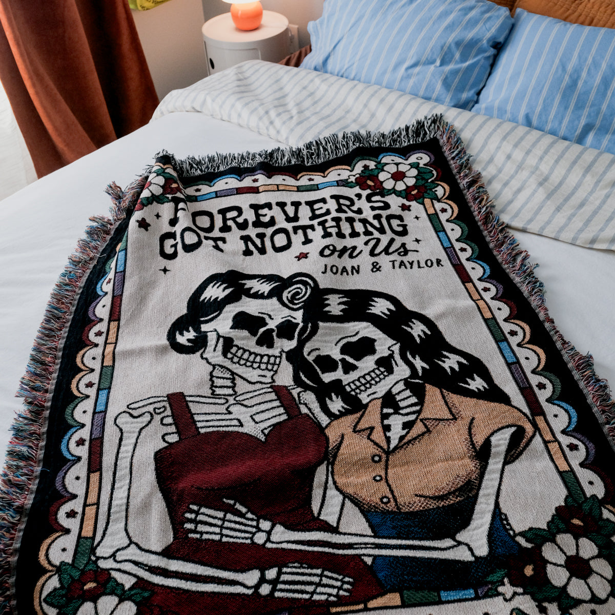 Personalized Female Retro Skeleton Couple Woven Blanket - Relatable Basic